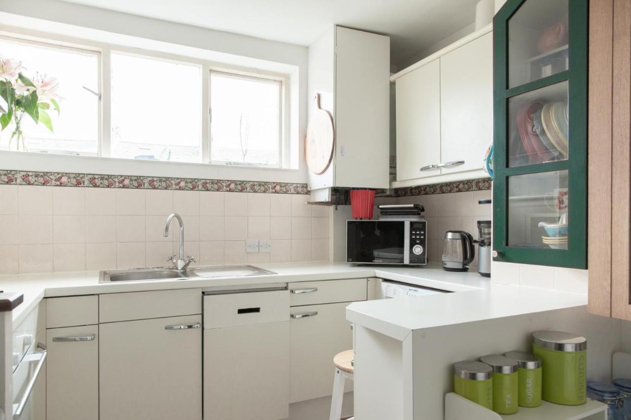 Апартаменты Beautiful 3Bd Flat In Archway Лондон Экстерьер фото
