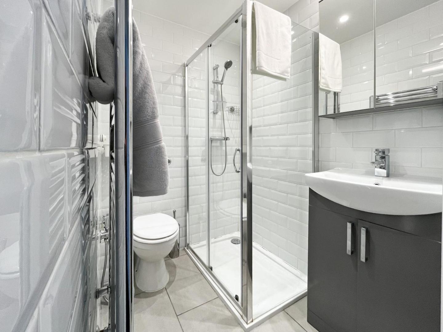 Апартаменты Beautiful 3Bd Flat In Archway Лондон Экстерьер фото